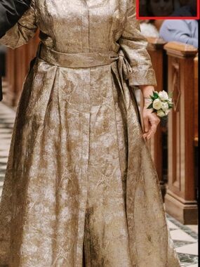 Elegant Gold Metallic Wedding Dress - Gold